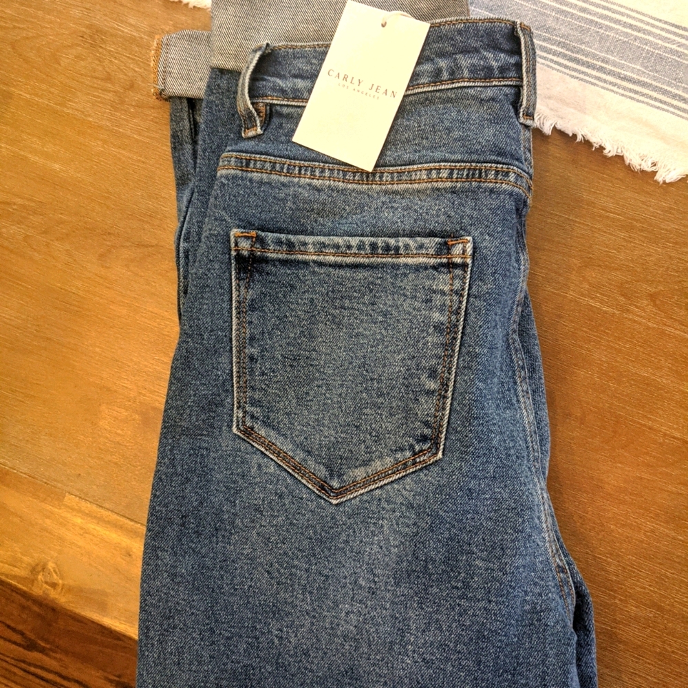 Carly Jean Los Angelos Morgan Jeans 29 NWT
